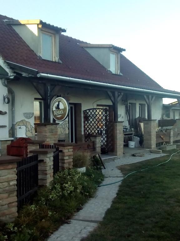 Hotel Nicolaj Vendeghaz Es Tanya Zewnętrze zdjęcie